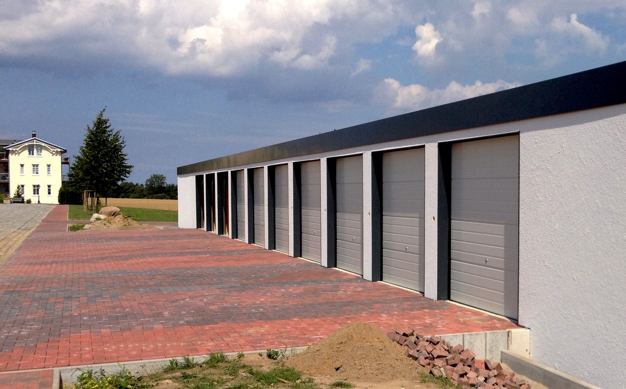 MS GARAGENBAU GmbH – Isolierte Garagen nach Maß.